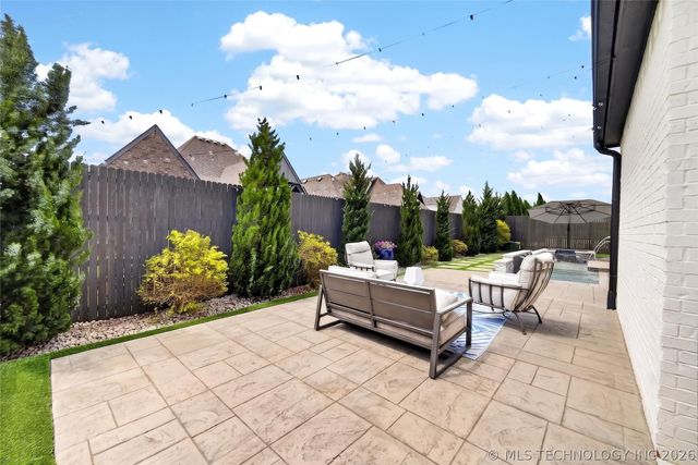 17288 E 42nd Place S, Tulsa, OK 74134