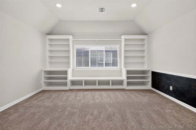 17288 E 42nd Place S, Tulsa, OK 74134
