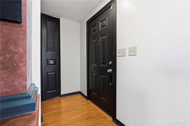 9636 Springwater Lane, Miamisburg, OH 45342