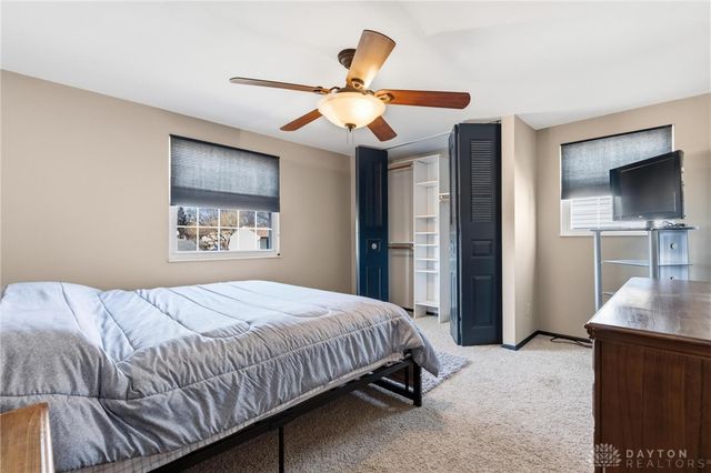 9636 Springwater Lane, Miamisburg, OH 45342