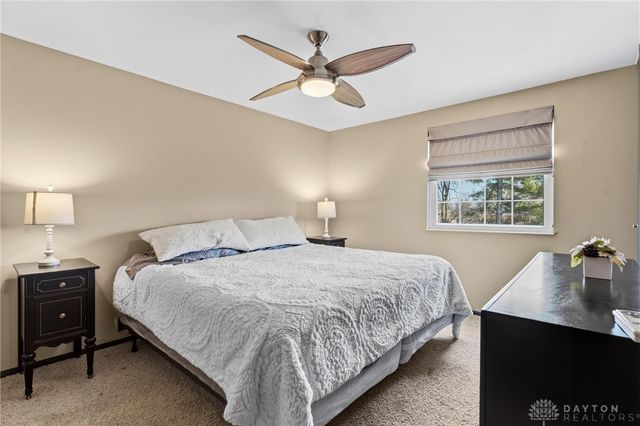 9636 Springwater Lane, Miamisburg, OH 45342