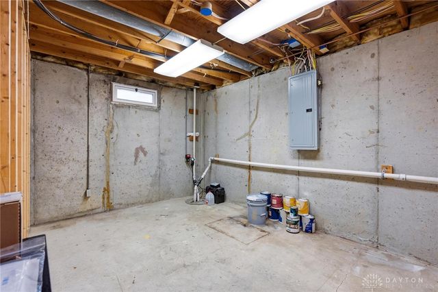 9636 Springwater Lane, Miamisburg, OH 45342