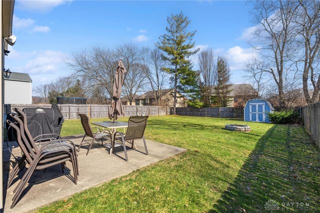 9636 Springwater Lane, Miamisburg, OH 45342