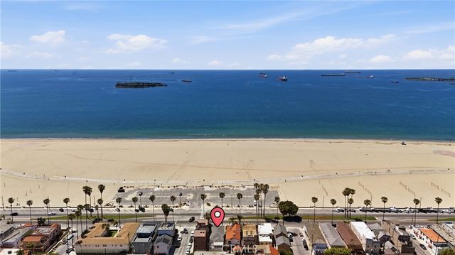 5267 E Ocean Boulevard 3, Long Beach, CA 90803