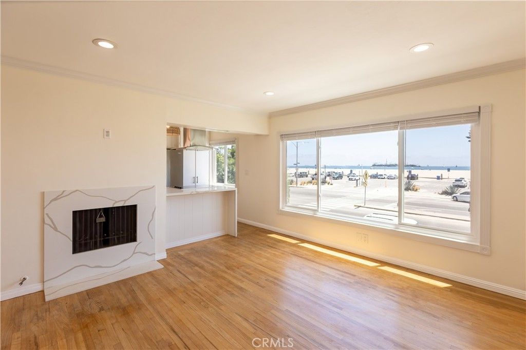 5267 E Ocean Boulevard 3, Long Beach, CA 90803