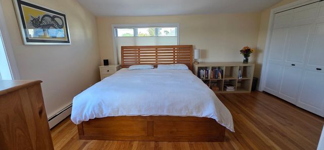 9 Harbor View Rd, Nahant, MA 01908
