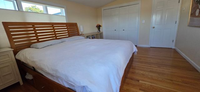 9 Harbor View Rd, Nahant, MA 01908