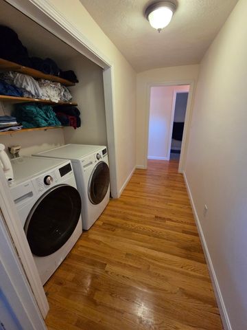 9 Harbor View Rd, Nahant, MA 01908