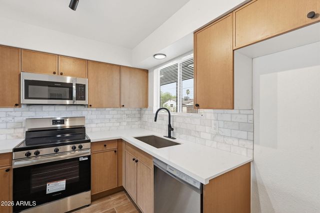 3640 N 86TH Lane, Phoenix, AZ 85037