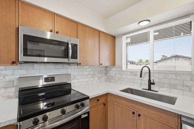 3640 N 86TH Lane, Phoenix, AZ 85037