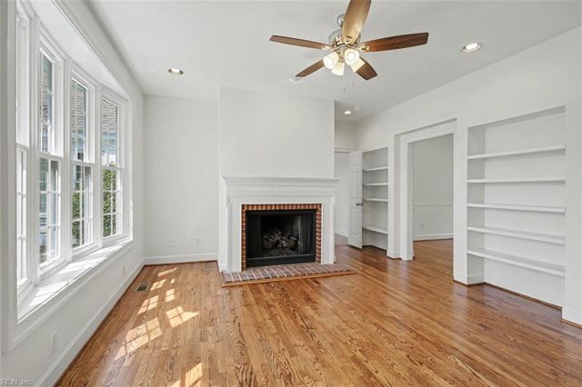 105 Dogleg DR, Williamsburg, VA 23188