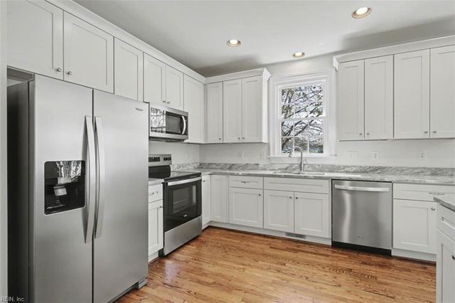 105 Dogleg DR, Williamsburg, VA 23188