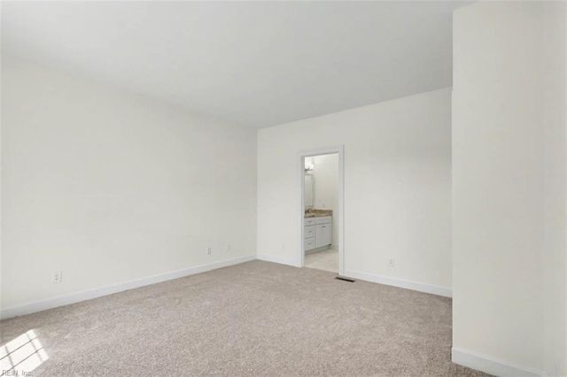 105 Dogleg DR, Williamsburg, VA 23188