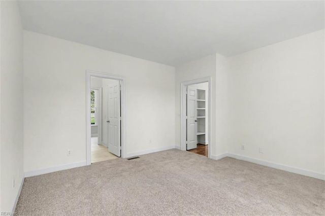 105 Dogleg DR, Williamsburg, VA 23188