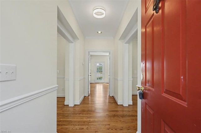 105 Dogleg DR, Williamsburg, VA 23188