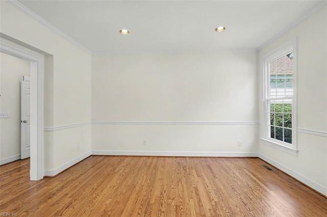 105 Dogleg DR, Williamsburg, VA 23188