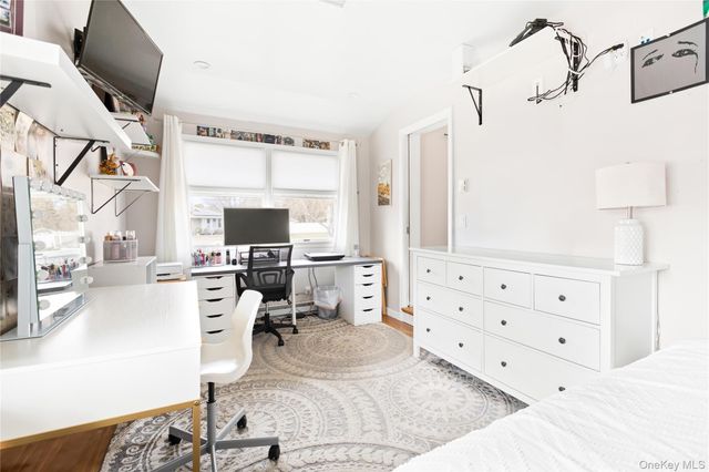 8 Wichard Drive, Oakdale, NY 11769