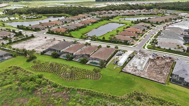 7704 MOONBEAM AVENUE, Sarasota, FL 34241
