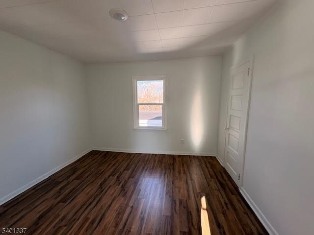 4 Whitehouse Ave, Readington Twp., NJ 08889