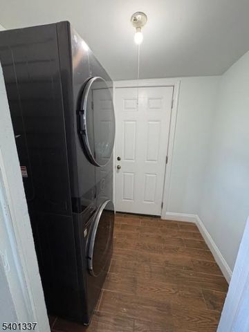 4 Whitehouse Ave, Readington Twp., NJ 08889