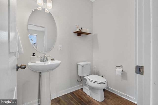 20980 BLUEBIRD SQ, Sterling, VA 20165