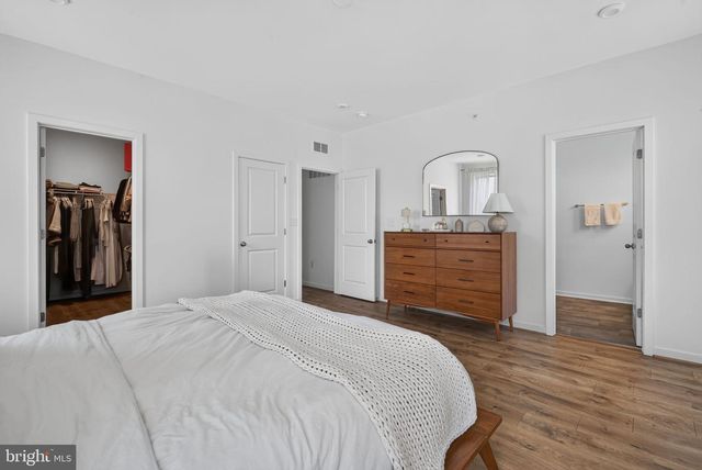 20980 BLUEBIRD SQ, Sterling, VA 20165