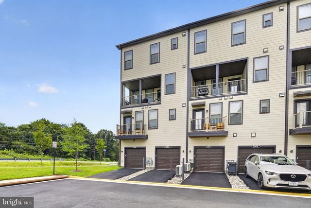 20980 BLUEBIRD SQ, Sterling, VA 20165