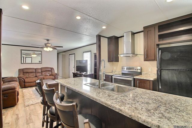 42320 Denver Hurst Rd, Gonzales, LA 70737