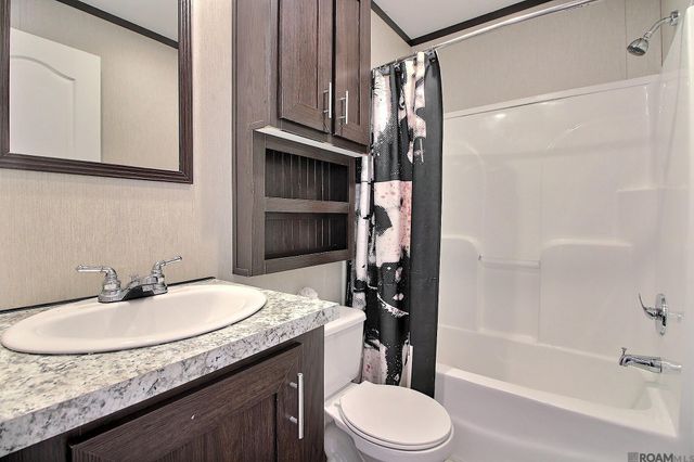 42320 Denver Hurst Rd, Gonzales, LA 70737