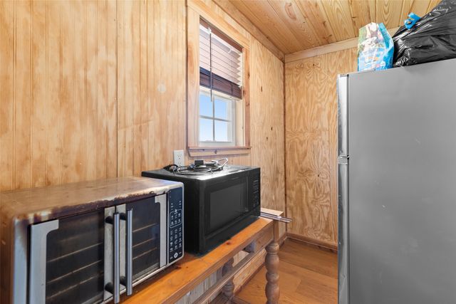 5662 TX-171, Coolidge, TX 76635