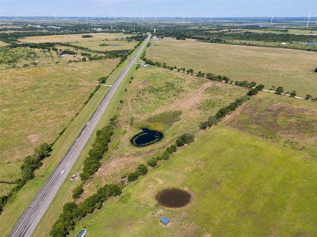 5662 TX-171, Coolidge, TX 76635