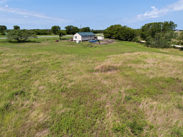 5662 TX-171, Coolidge, TX 76635