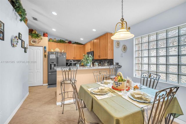 8046 Duomo Cir, Boynton Beach, FL 33472