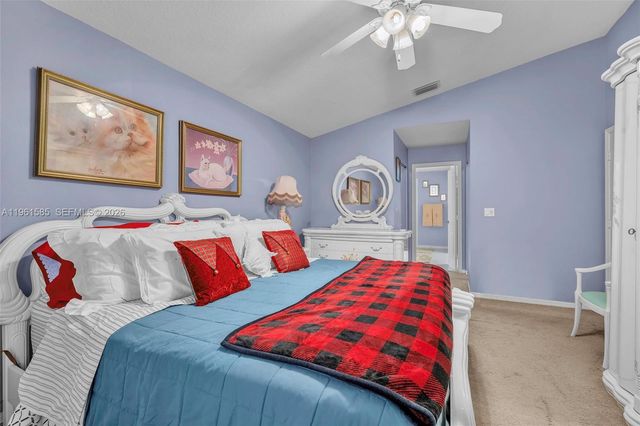 8046 Duomo Cir, Boynton Beach, FL 33472