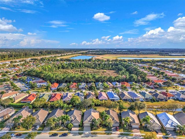 8046 Duomo Cir, Boynton Beach, FL 33472