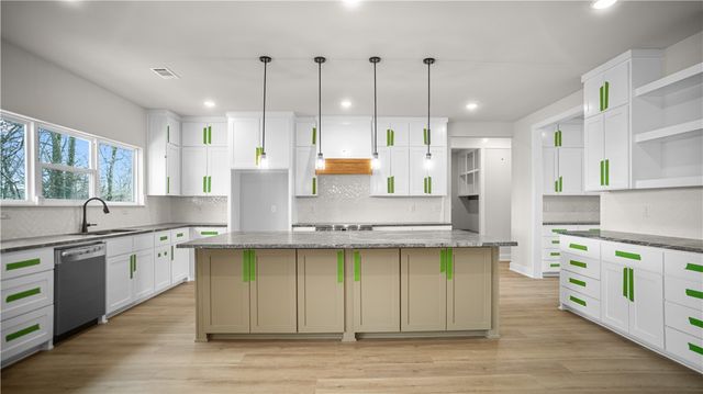 8460 Pleasant Valley Road, Decatur, AR 72734