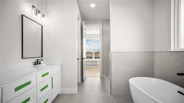 8460 Pleasant Valley Road, Decatur, AR 72734