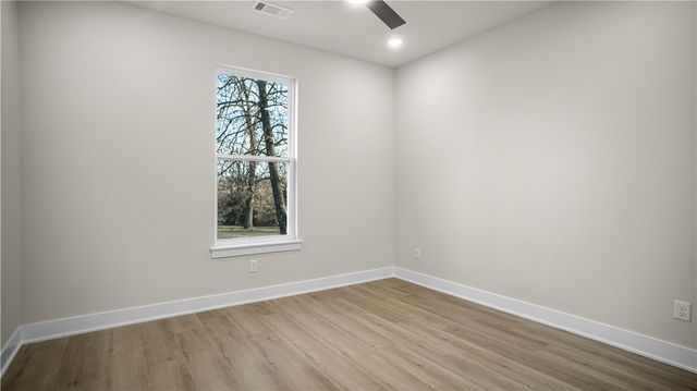 8460 Pleasant Valley Road, Decatur, AR 72734