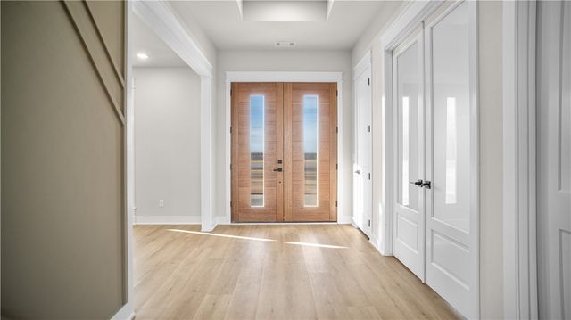 8460 Pleasant Valley Road, Decatur, AR 72734