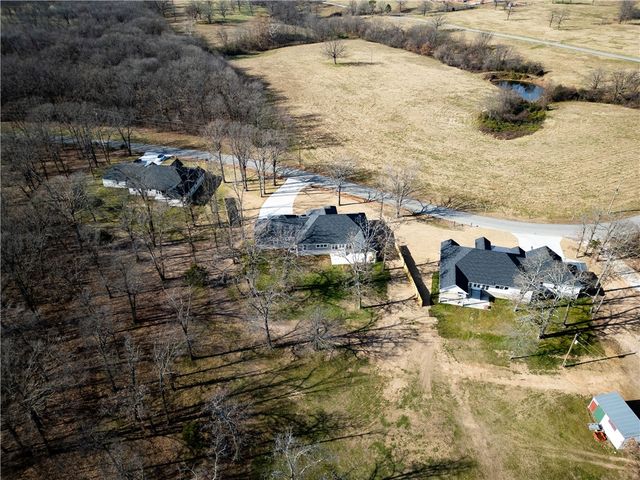 8460 Pleasant Valley Road, Decatur, AR 72734