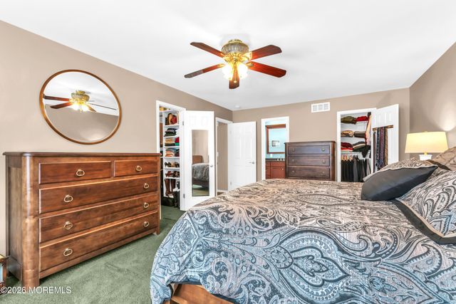 9 Johnny Court, Red Bank, NJ 07701