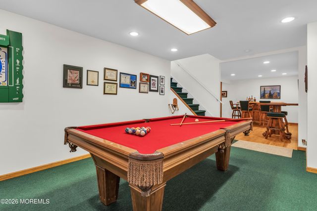 9 Johnny Court, Red Bank, NJ 07701