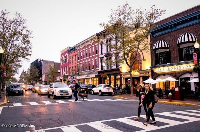 9 Johnny Court, Red Bank, NJ 07701