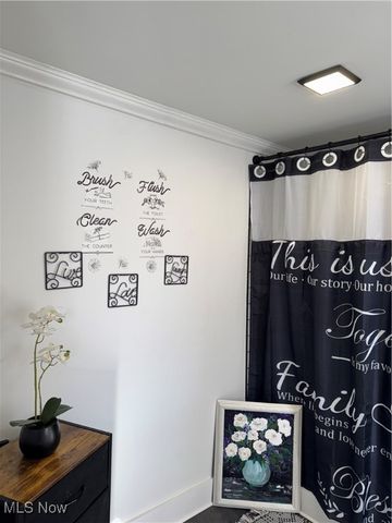 825 Oak Avenue SE, Massillon, OH 44646