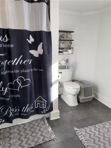 825 Oak Avenue SE, Massillon, OH 44646