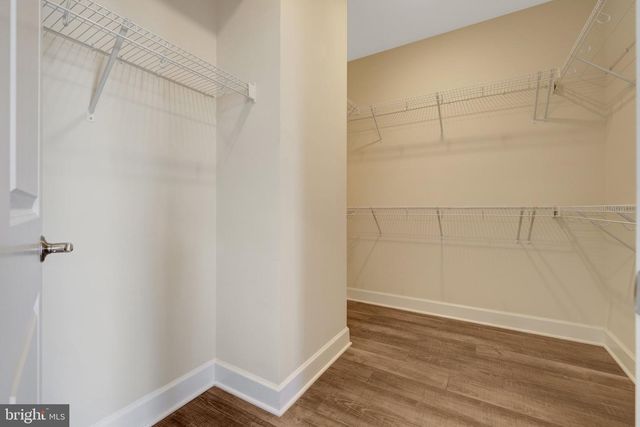45369 DAVENO SQ, Sterling, VA 20164