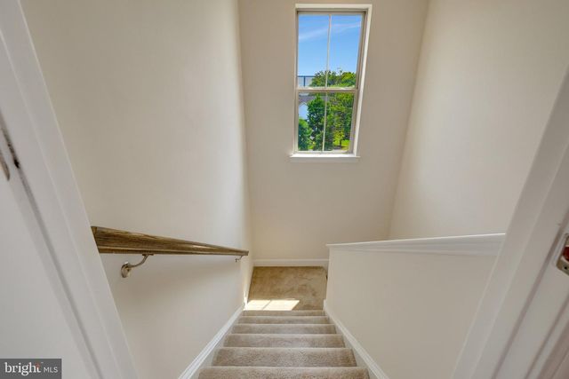 45369 DAVENO SQ, Sterling, VA 20164