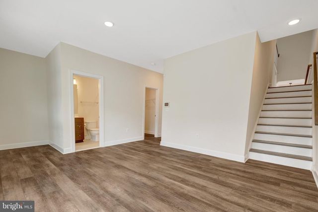 45369 DAVENO SQ, Sterling, VA 20164
