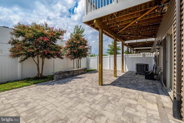 45369 DAVENO SQ, Sterling, VA 20164