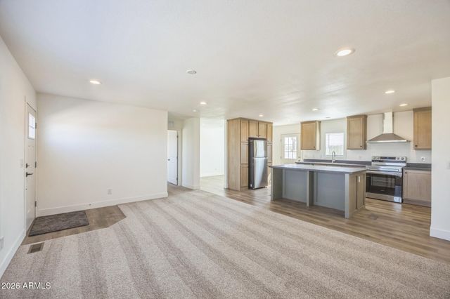 41735 N 260TH Avenue, Morristown, AZ 85342